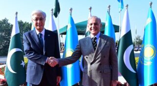 Pakistan Kazakhstan Forge Strategic Ties Aim For 1bn Trade In Next One Year