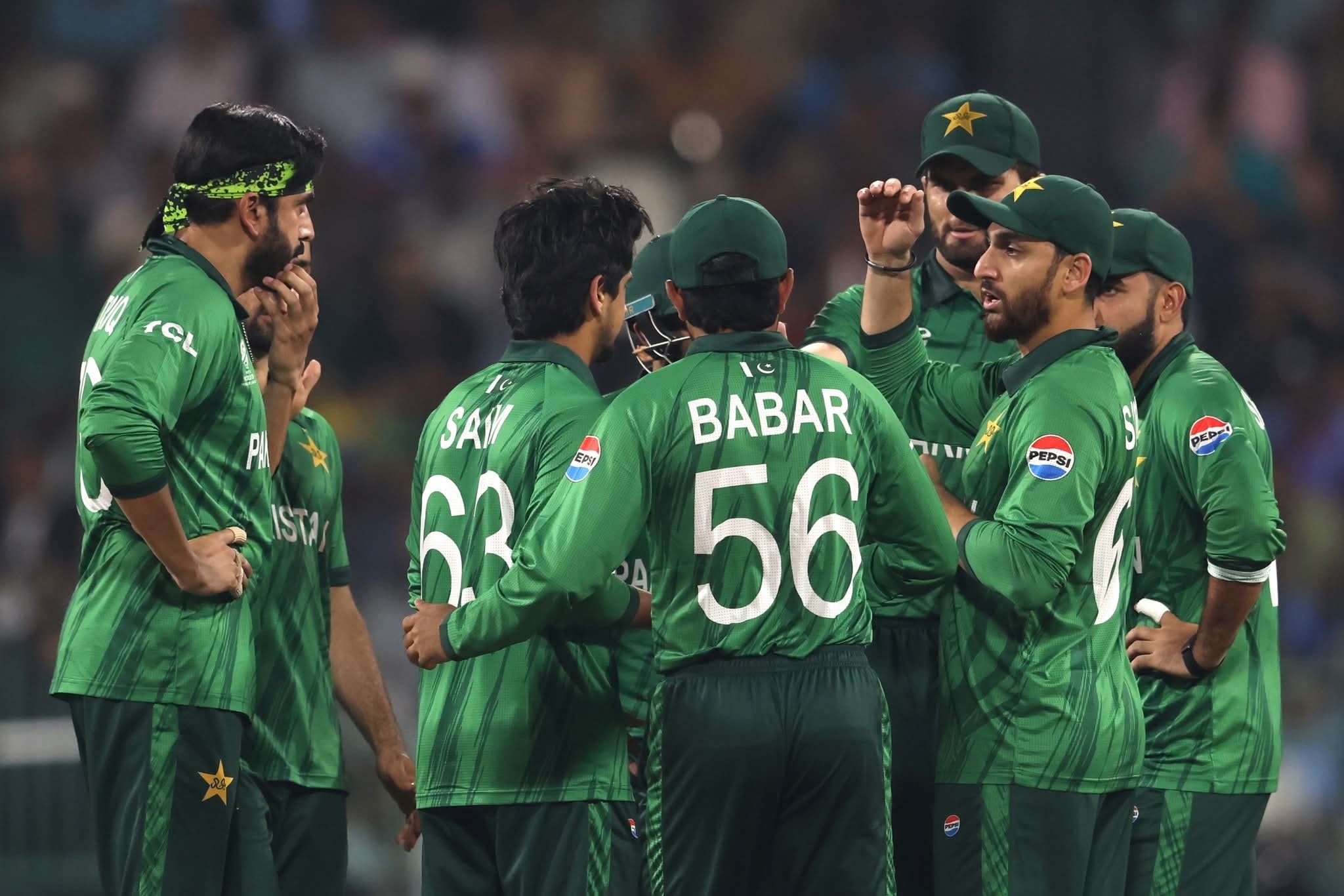 India set 176-run target for Pakistan in T20 World Cup match