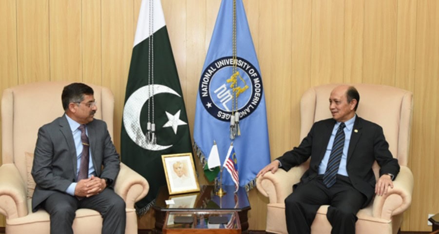 Malaysian High Commissioner engages NUML students on Trade, Culture, and Academic Opportunities