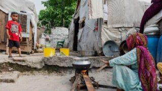 Poverty Hits 29 In Fy25 70 Million Pakistanis Live Below Basic Needs Threshold