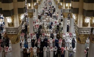 Ramadan 2026 In Saudi Arabia Spiritual Scenes Of First Taraweeh Prayer At Holy Mosques