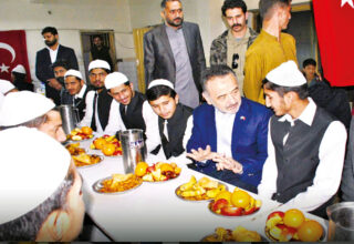 Turkish Envoy Announces 200 Scholarships For Anjuman Faiz Ul Islam Students
