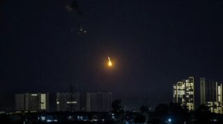 Blackout Across Iraq Sparks Panic Us Embassy Tells Nationals To Leave Asap