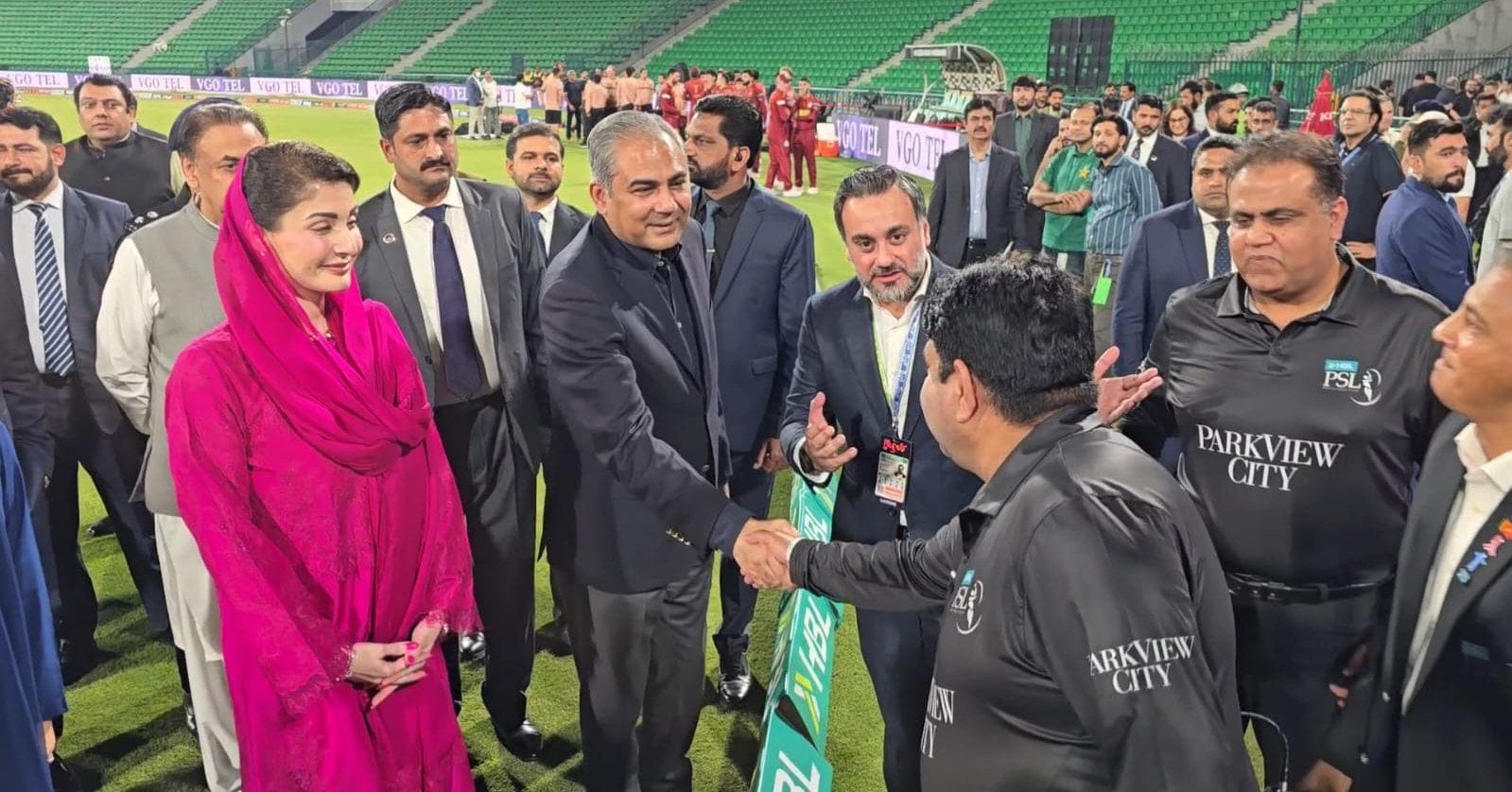 Cm Maryam Nawaz Steals The Show As Psl 11 Opens At Gaddafi Stadium 