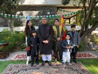 Embassy In Madrid Hosts Pakistan Day Flag Hoisting 