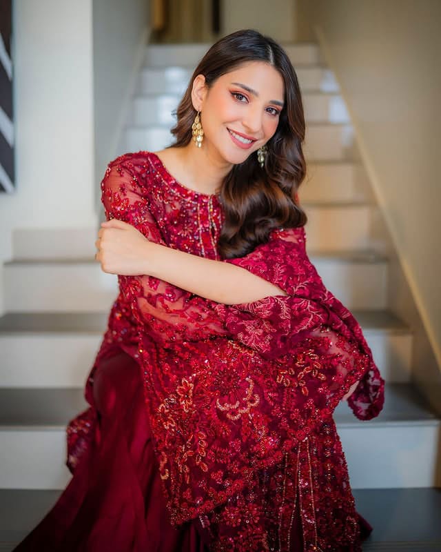 Grace Boldness And Charm Make Ramsha Khan Unforgettable 