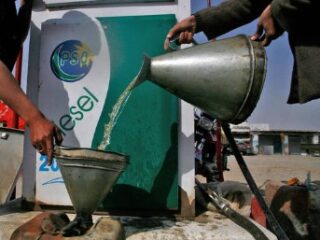 Pakistan Mulls Quota Based Petrol Allocation Through Digital System