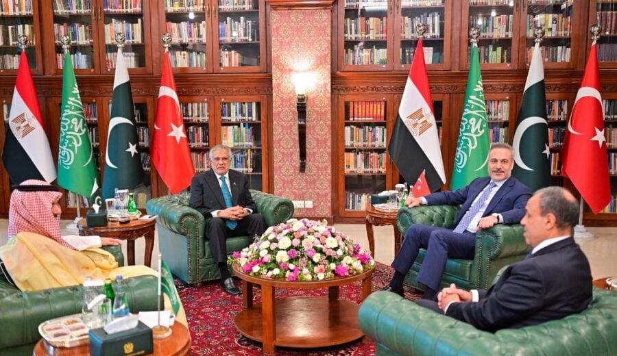 Quadrilateral Huddle Discusses Ways To End Middle East Conflict