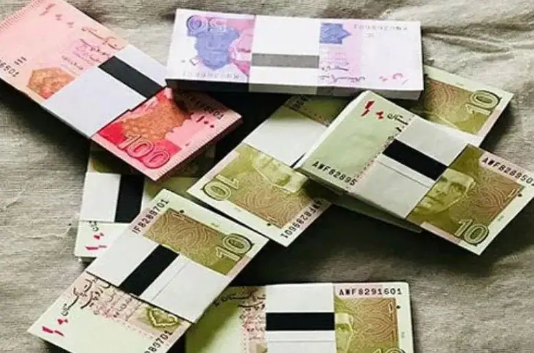 Rs1,000 worth of Fresh Currency Notes being sold for Rs1,600 ahead of Eid 2026