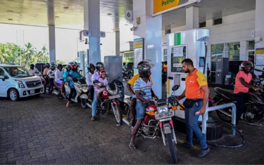 War On Iran Can Fuel Rationing Remote Work Short Sleeves Ease Oil Woes