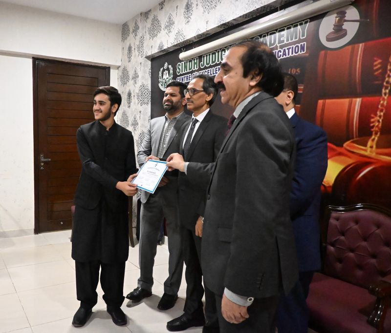 15 Year Old Ayaan Sherwani Becomes Pakistans Youngest Accredited Mediator