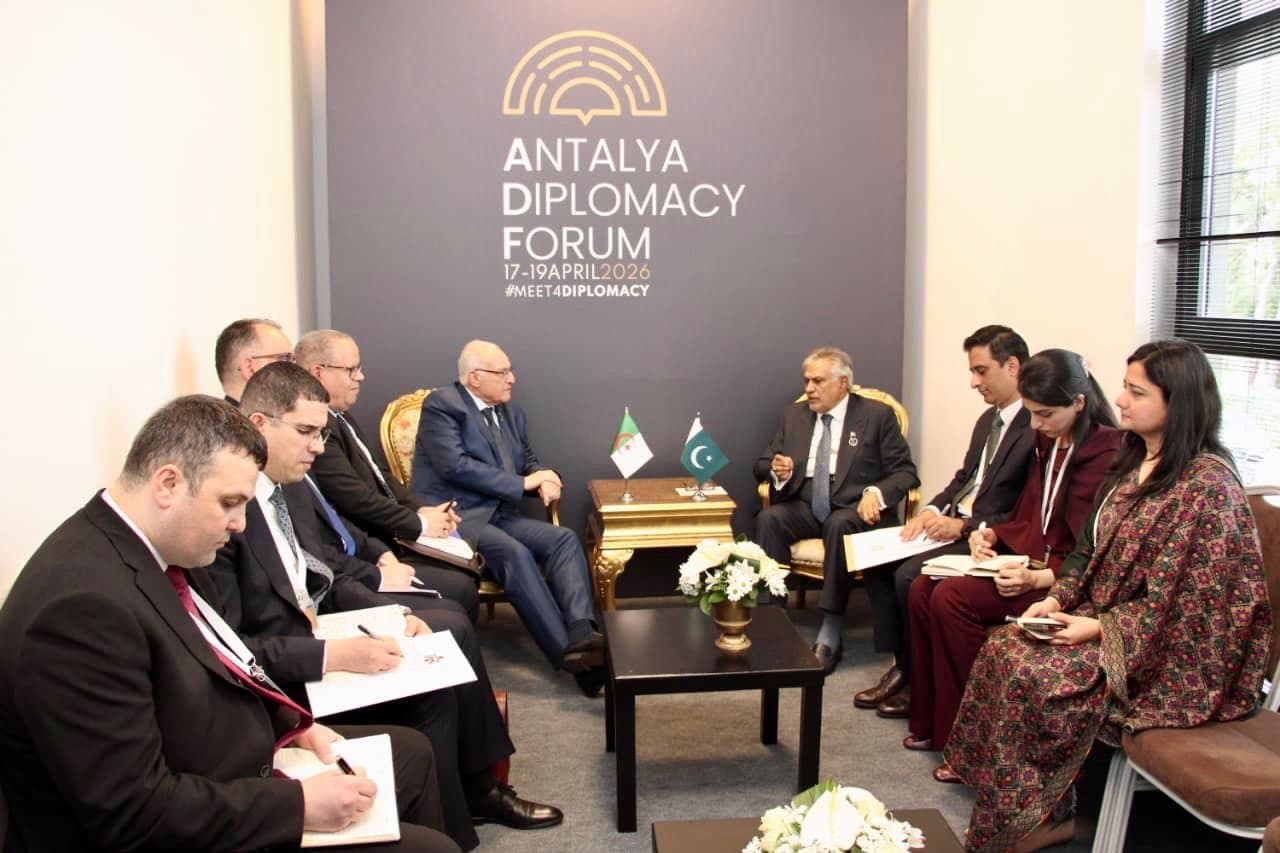 Algerian Fm Attaf Holds Talks With Dy Pm Ishaq Dar In Istanbul