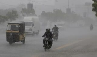Karachi Hit By Heavy Rain As Westerly System Moves In Alerts Issued