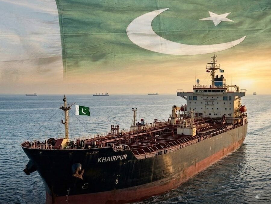 Pakistani Oil Tanker Khairpur Sails Through Strait Of Hormuz Despite Closure