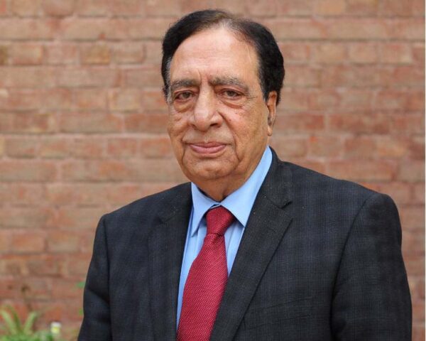 Pal Confers Kamal E Fun Award On Attaul Haq Qasmi