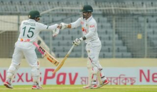 Day 2 Bangladesh Pile Up 380 7 Against Pakistan As Mushfiqur Anchors Innings