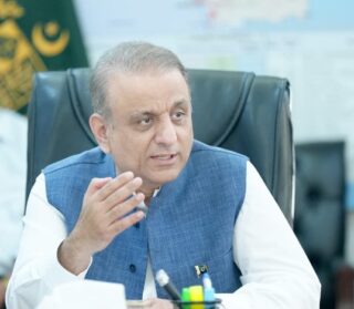 Federal Minister Aleem Khan Criticizes Provincial Delays Over Stalled Projects