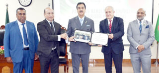 Gilani Calls For Pak Bangladesh Insitutional Cooperation