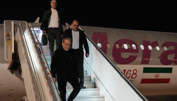 Iranian Fm Lands In Beijing Ahead Of Trumps Expected China Visit