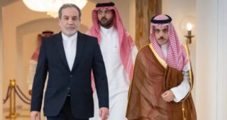 Iranian Saudi Fms In Urgent Backchannel Call As Peace Efforts Underway In Beijing