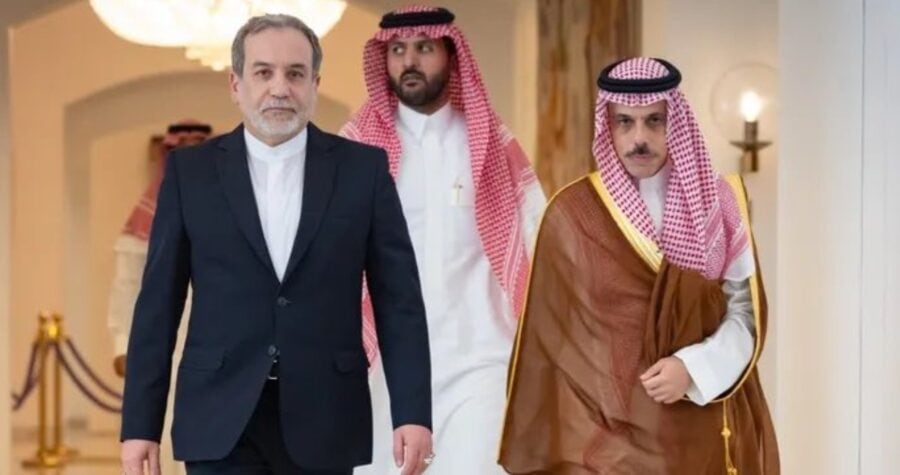 Iranian Saudi Fms In Urgent Backchannel Call As Peace Efforts Underway In Beijing