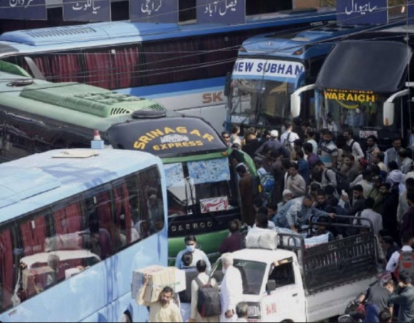 Punjab Cities Bus Stands Overwhelmed Amid Eidul Azha Travel Rush