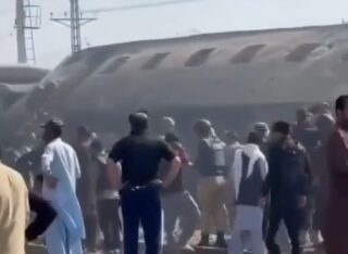 Quetta Blast Leaves 14 Martyred Train Derailed Near Chaman Phatak