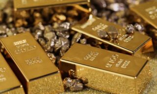 24 Karat Gold Price Drops By Rs2300 In Pakistan