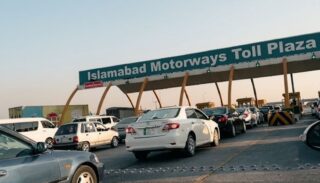 Nha Toll Plaza Contracts See Fierce Bidding As Top Deals Touch Rs13 Crore Mark
