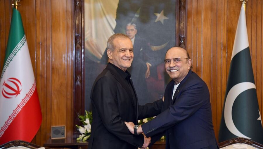 Pezeshkian Applauds Pakistans Constructive Peace Diplomacy In Talks With Zardari