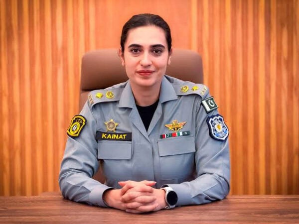 Cto Kainat Reviews Faizabad Traffic Orders Smooth Flow During Rush Hours