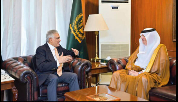 Dar Discusses Latest Regional Developments With Saudi Envoy