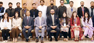 Gillani Underscores Need For Forging National Unity For Peace