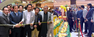 Hanif Abbasi Calls For Greater Support To Farmers Industry To Boost Exports