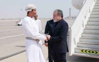 Iranian Fm Araghchi Rrives In Oman For Strait Of Hormuz Talks