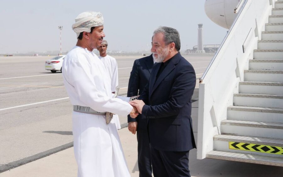 Iranian Fm Araghchi Rrives In Oman For Strait Of Hormuz Talks