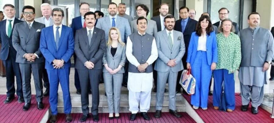 Kundi Hosts Luncheon For Bulgarian Envoy European Diplomats Attend