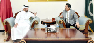 Pakistan Observer Chairman Pays Tribute To Qatars Father Amir Sheikh Hamad Bin Khalifa Al Thani