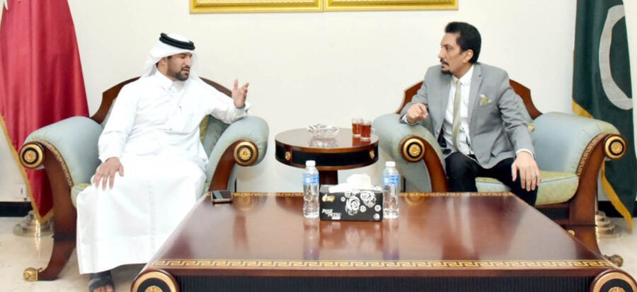 Pakistan Observer Chairman Pays Tribute To Qatars Father Amir Sheikh Hamad Bin Khalifa Al Thani