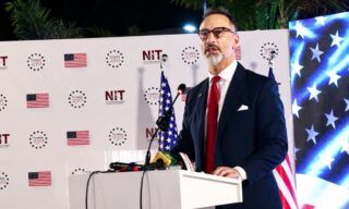 Us Consul General Hails Pakistan Us Ties As Nit Announces 250 Scholarships