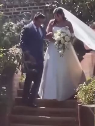 Aaqib Javeds Daughter Aqbas Wedding Photoshoot Goes Viral 