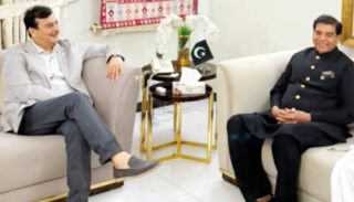 Gilani Pervaiz Discuss Political Situation Parliamentary Affairs