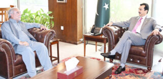 Gilani Shigri Discuss Political Situation Regional Issues