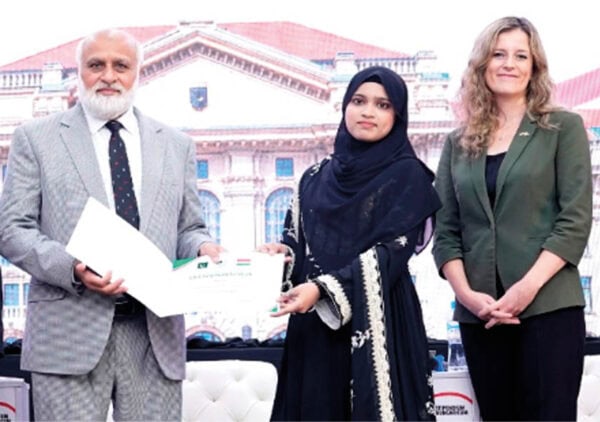 Hec Sends Off 209 Students To Study At Hungary Varsities