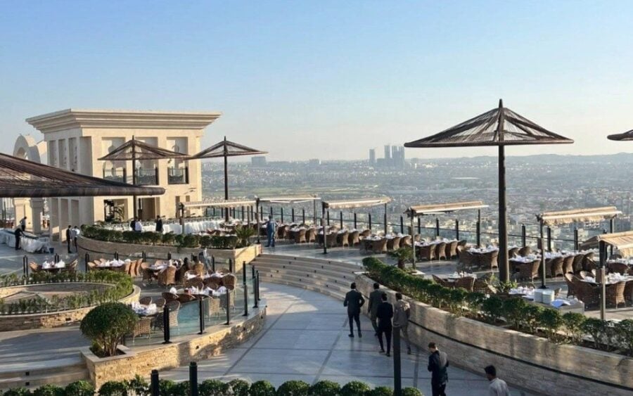 Islamabad Rooftop Cafes Face Closure As Cda Issues 2 Week Deadline