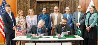 Pakistan Us Renew Landmark Fulbright Hec Partnership