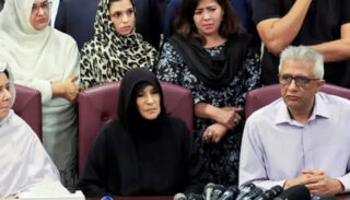 Sc Registrars Office Returns Contempt Petition Filed By Imran Khans Sister Against Govt