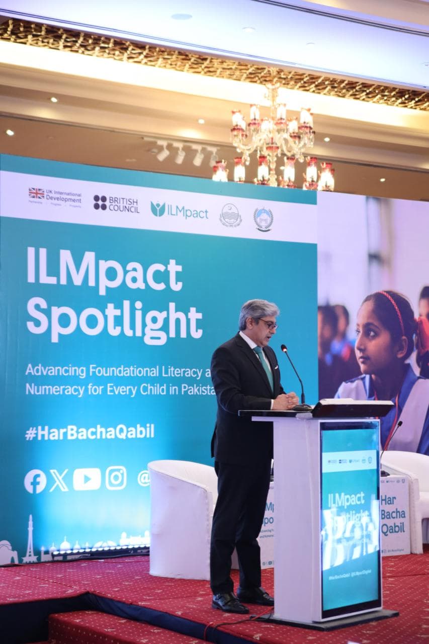 Uk Backed Programme Helps 200000 Pakistani Children Improve Reading Numeracy 