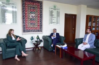 Uk Envoy Assures Law Minister Tarar Of Addressing Visa Delays For Pakistani Students
