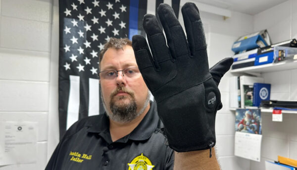 Us Ice Approves 16 7m Deal For 6000 Electric Shock Gloves